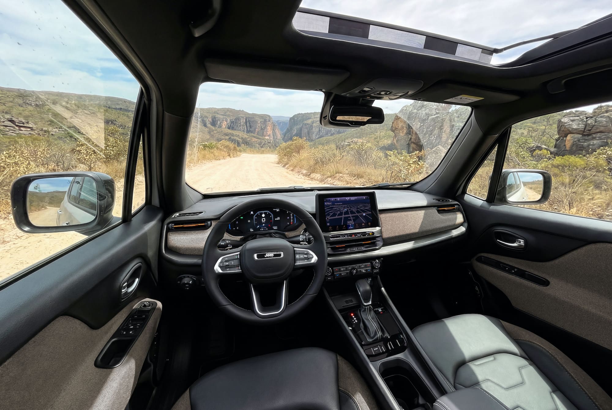 Interior de la Jeep Renegade Nueva 2026